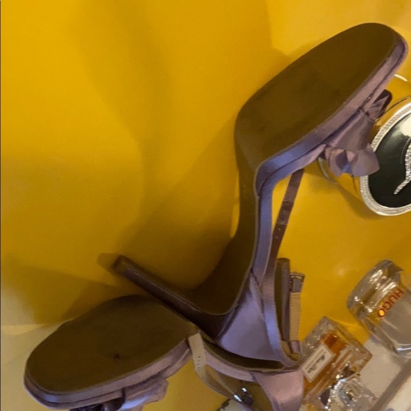 Chinese Laundry Sandals -Lilac - Picture 3 of 3